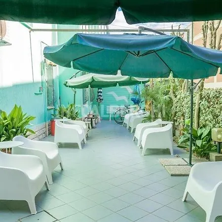 Pamela Couette-café Rimini